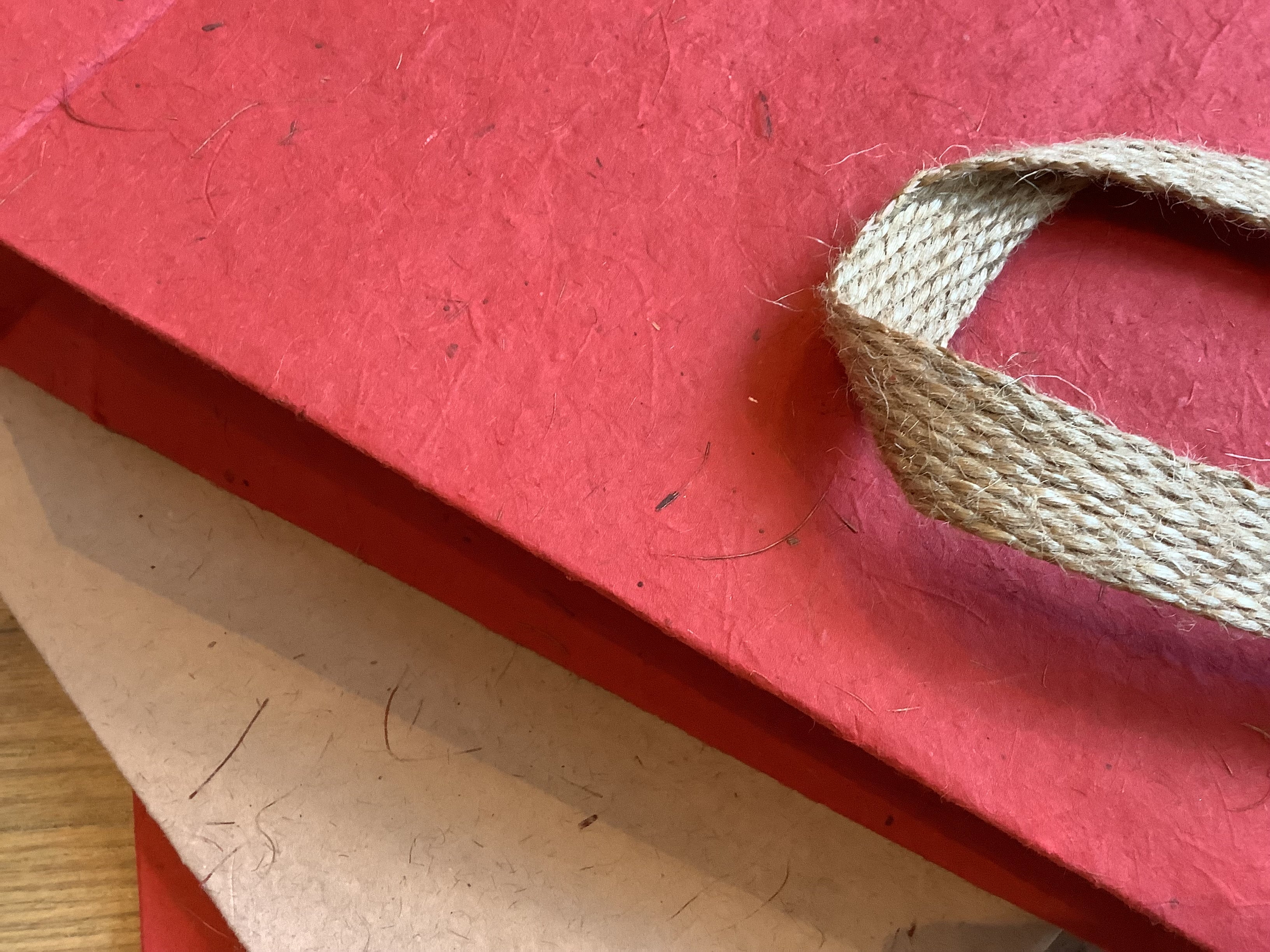 Geschenktasche Jutefaserpapier Kokosfaser Sigel